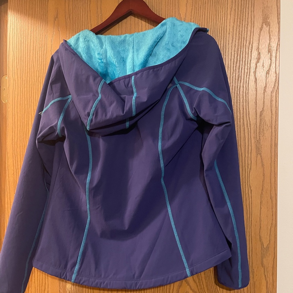 Eddie Bauer Women's Purple Lightweight Jacket with Blue Lining